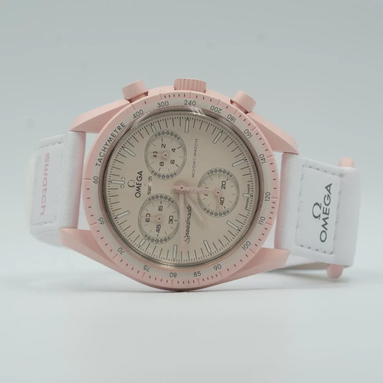 Omega Moonswatch Venus