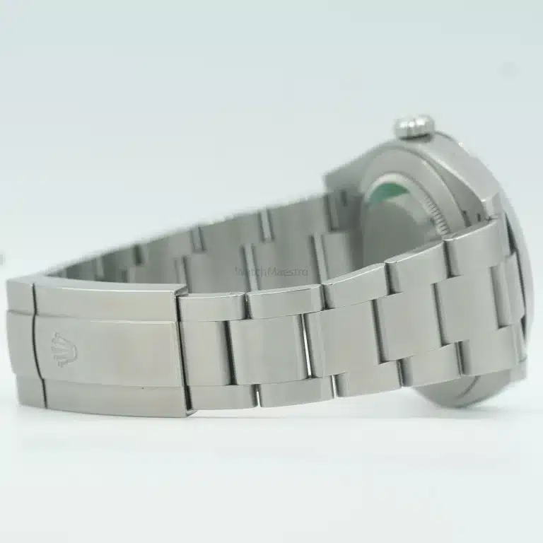 Rolex Oyster Perpetual 41 Coral Red