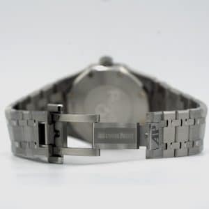 AP Royal oak 33mm back