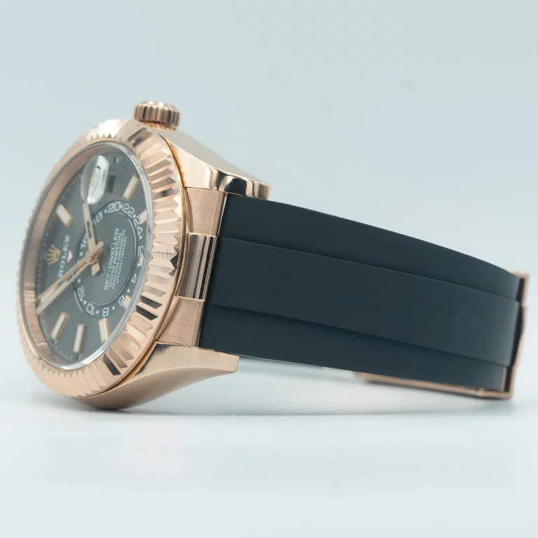 ساعة رولكس سكاي دويلير بمينا رمادي من الذهب الوردي