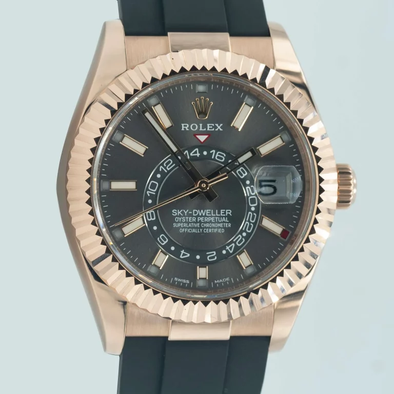 ساعة رولكس سكاي دويلير بمينا رمادية وذهب وردي
