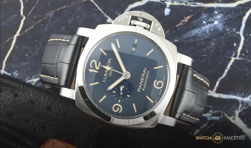 Panerai Luminor GMT Dual time Watch