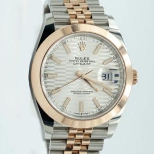 Rolex Datejust 41 White Motif Smooth bezel