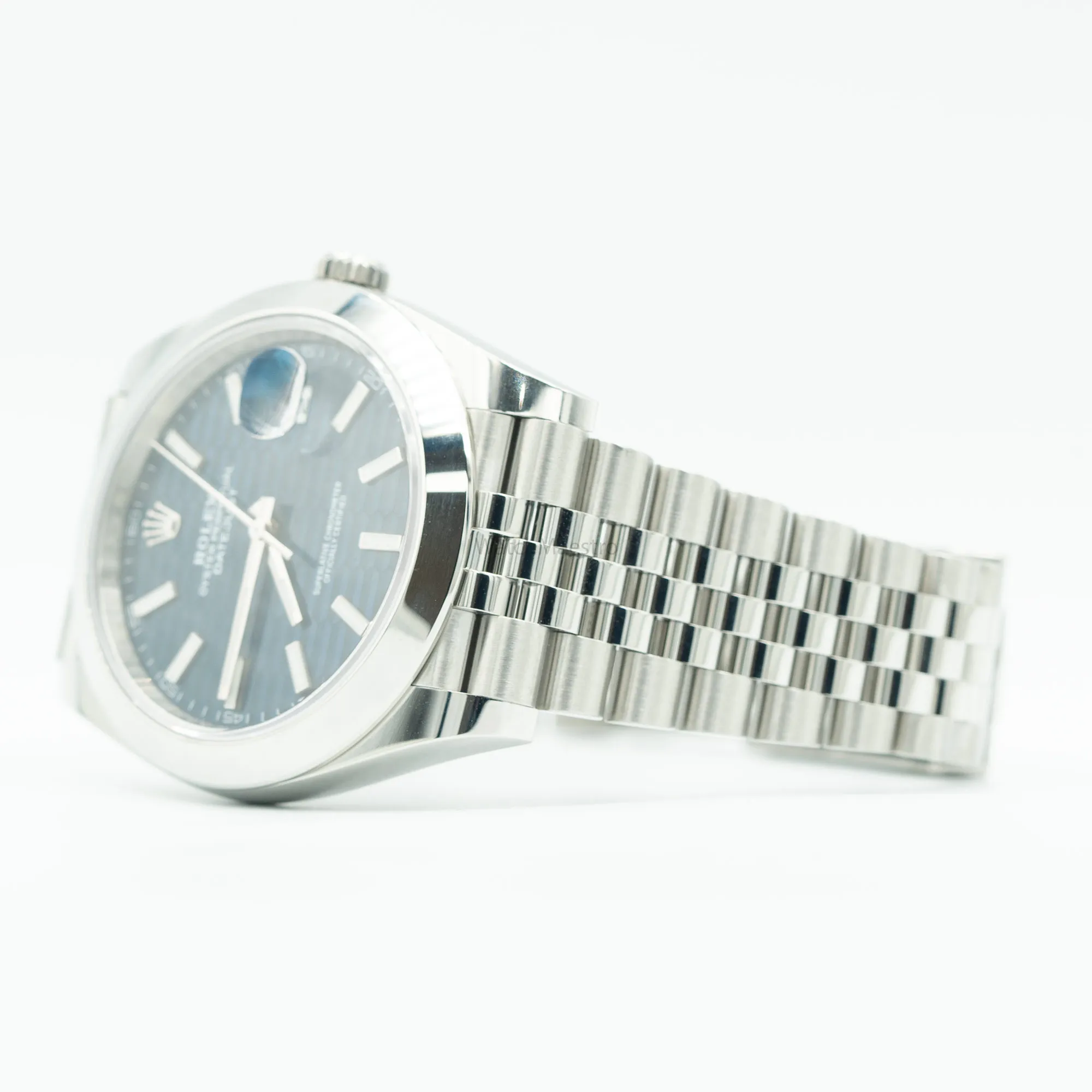 DJ41 Blue Motif Smooth Jubilee