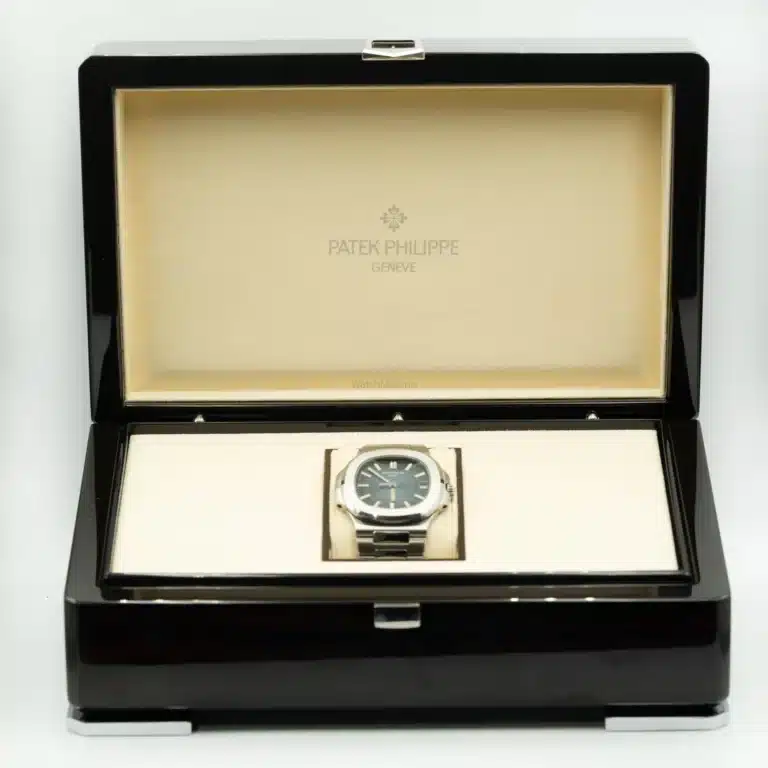 Patek Philippe Nautilus 5711 Blue Box