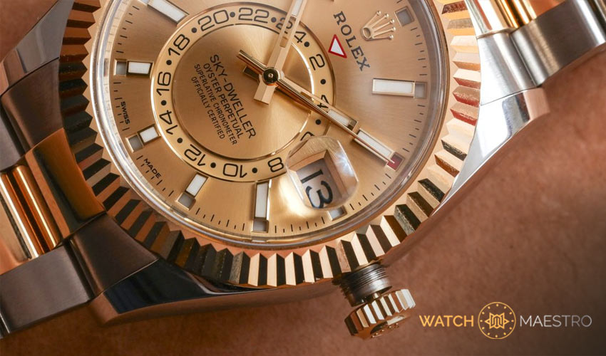 Rolex Sky Dweller Setup time crown