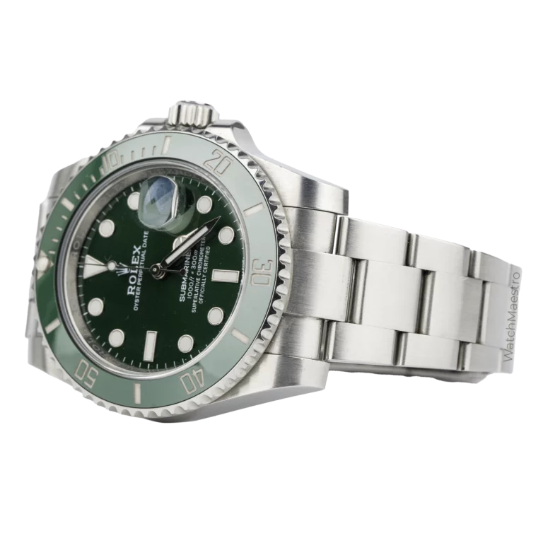Rolex Submariner Hulk 2020 used 9