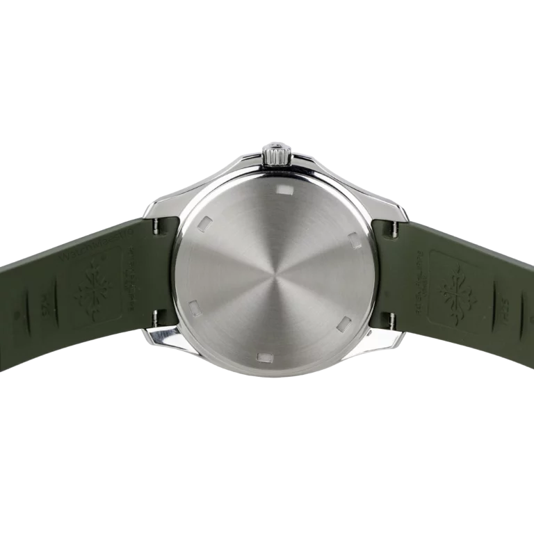 Patek Philippe Aquanaut Green Steel Quartz (4)