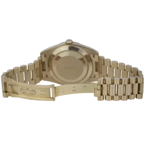 ساعة رولكس داي ديت 40 من الذهب الوردي بمينا الشوكولاتة (9)